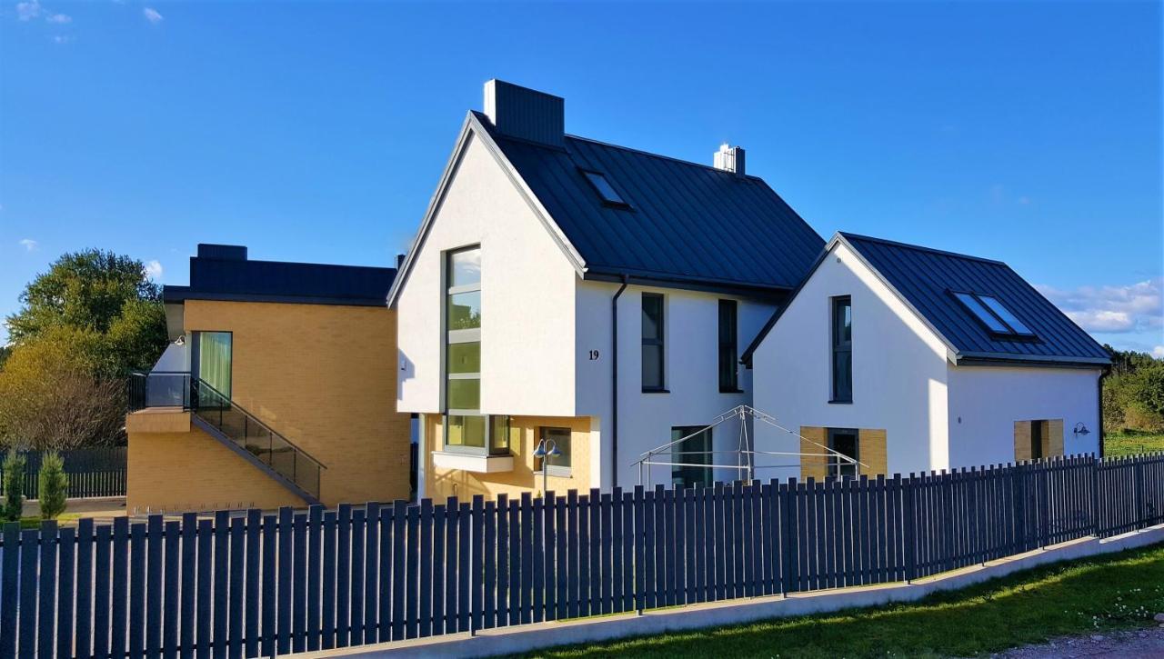 Smelio Vila Apartments Palanga Buitenkant foto