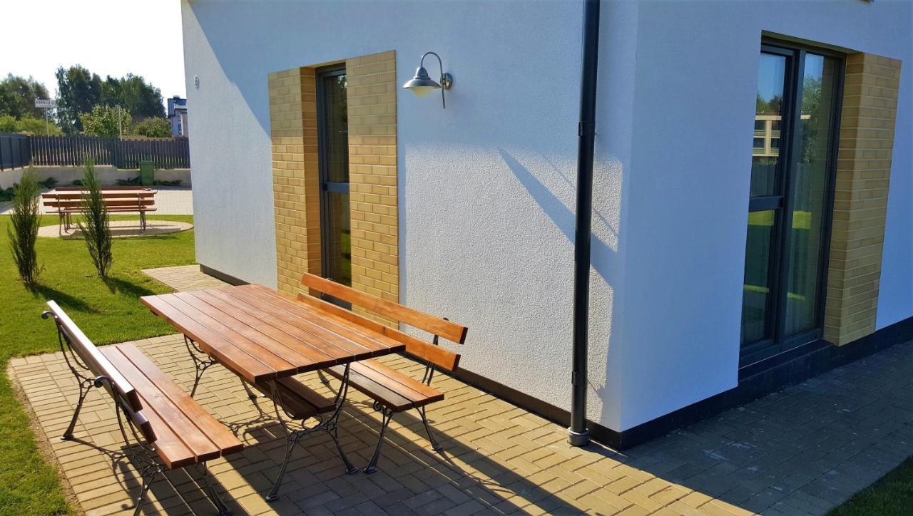 Smelio Vila Apartments Palanga Buitenkant foto